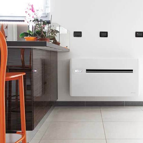 AC utan utedel är lite mindre effektivt än annan fast installerad AC, men är perfekt om du inte har plats för en utedel. Du får dessutom installera den själv.