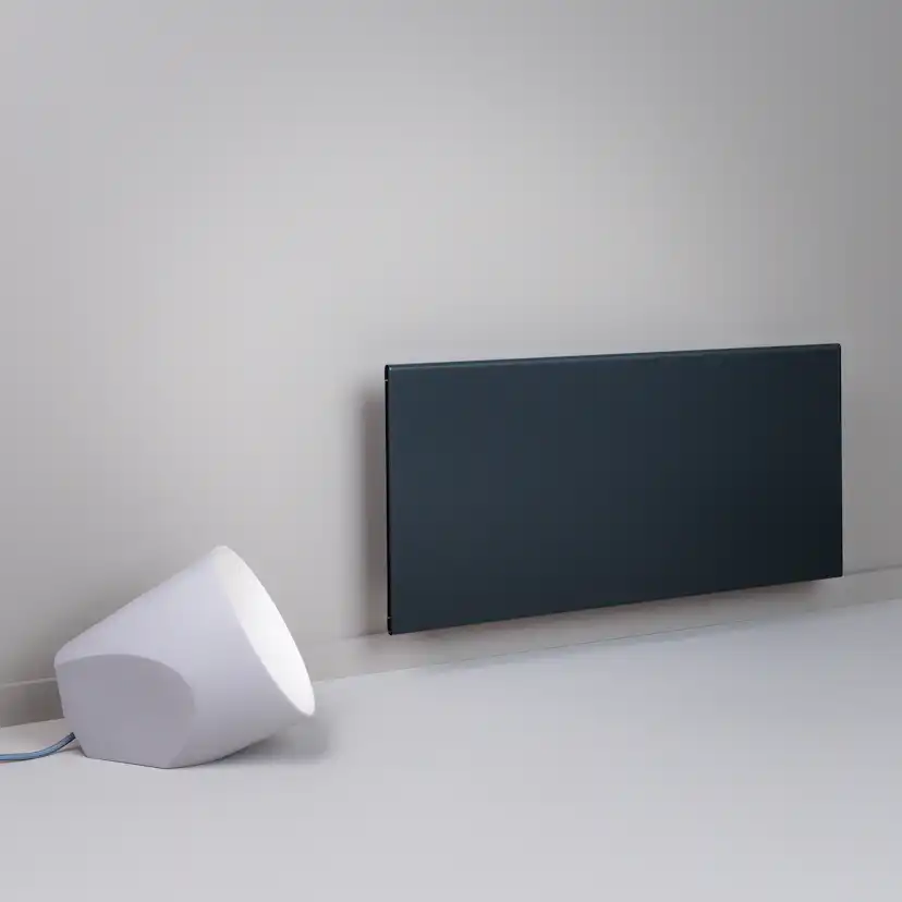 Elelement Adax Neo H KWT Wifi Svart Höjd 210mm 230V Stickkontakt