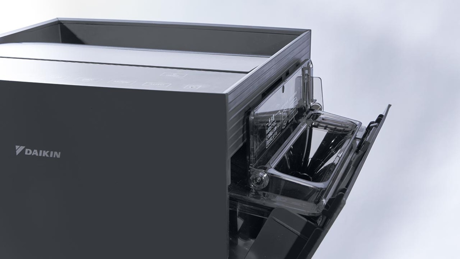 Daikin MCK70ZH Svart Inbyggd luftfuktning för stora hem upp till 96 m² Luftrenare